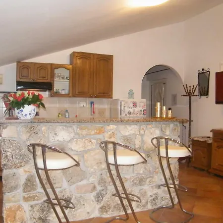 Studio Apartman Olivera