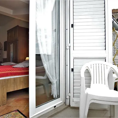 Studio Apartman Olivera *